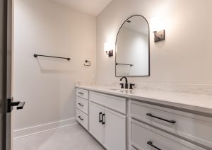 915 Cooks Rd-83