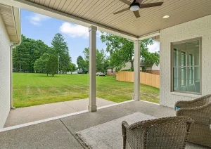 ecfb909ade3a88559b8b3cef4ec90ab1-cc_ft_768